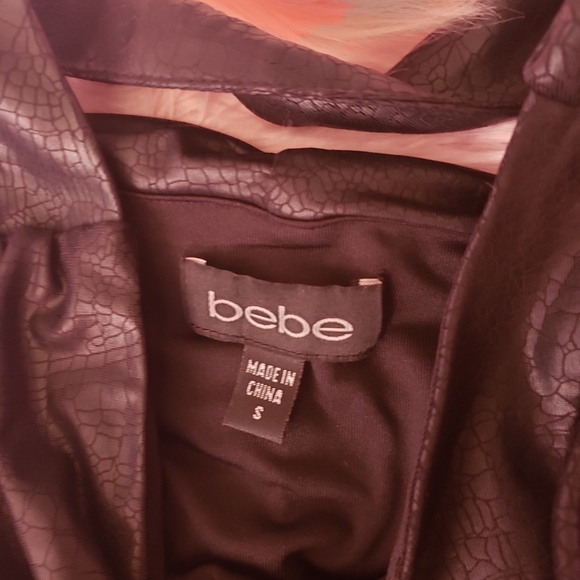 Bebe Woman's Black Snake Print Dress Cocktail in Small - Picture 3 of 5